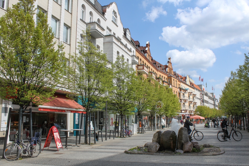 Berlin-Tegel, Gorkistraße