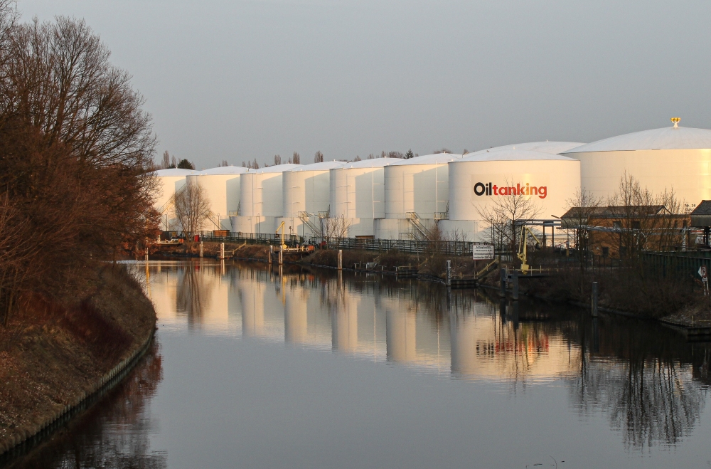 Berlin; Tanklager Lankwitz am Teltowkanal