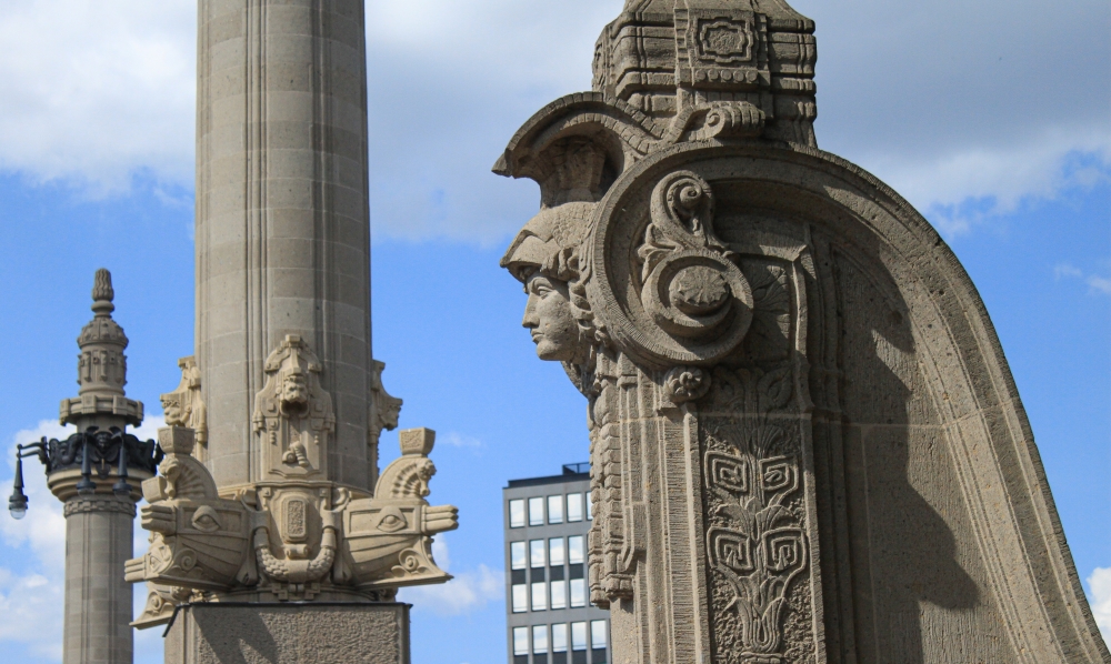 Charlottenburger Brücke mit Kandelabern
