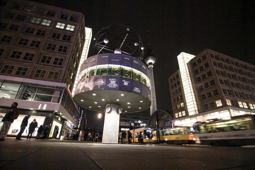 Weltzeituhr auf dem Alexanderplatz