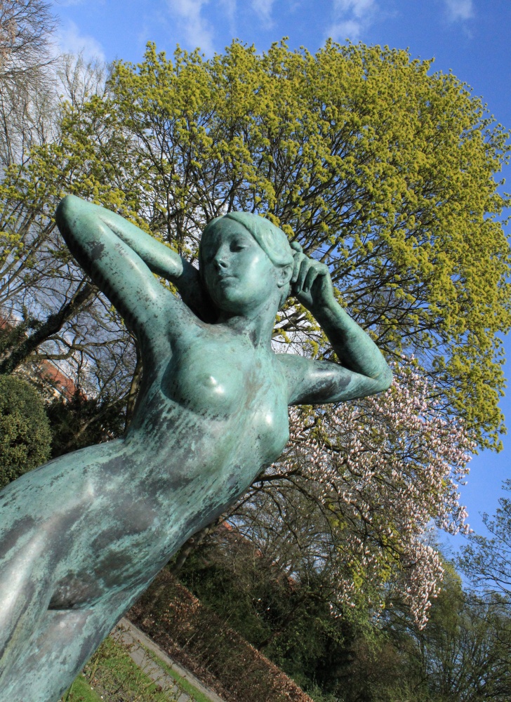 Berlin, Stadtpark Steglitz, Nackte Schönheit