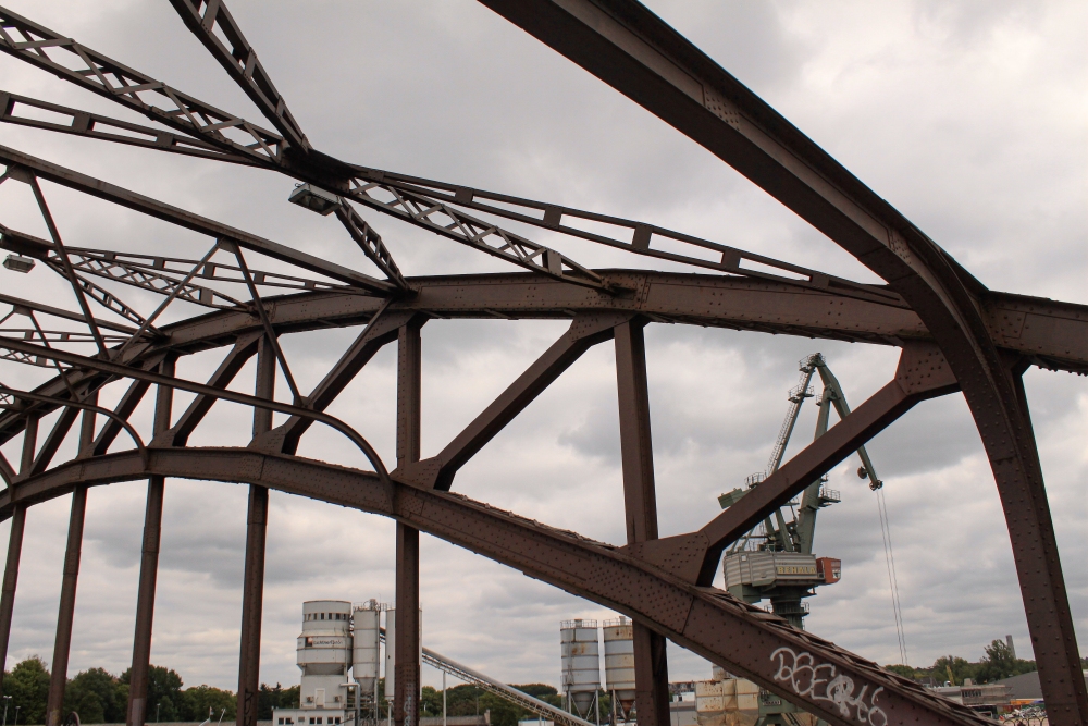 Berlin-Spandau; Schulenburgbrücke