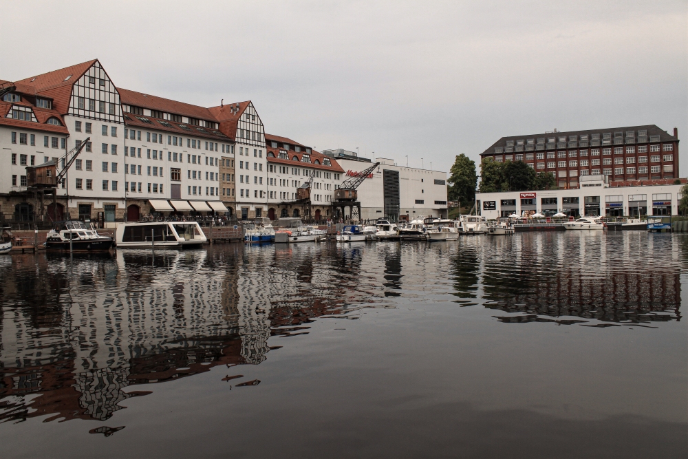 Berlin; Tempelhofer Hafen