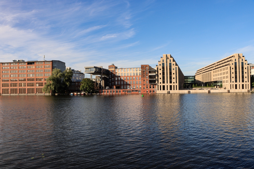 Berlin-Kreuzberg; Spreeufer