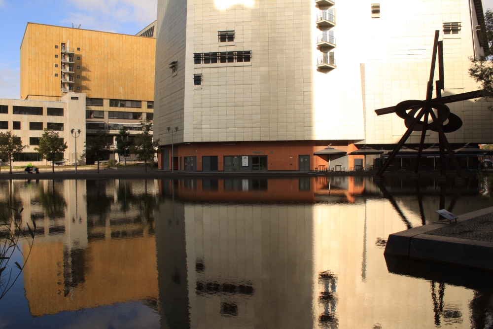 Potsdamer Platz, Piano-See