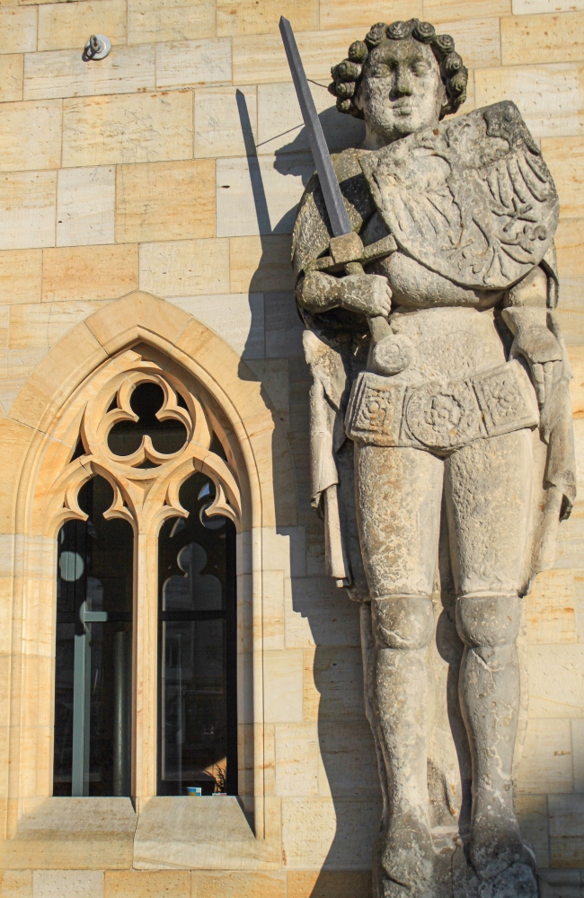 Halberstadt; Roland am Rathaus