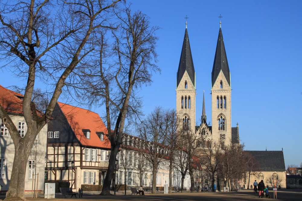 Halberstadt; Domplatz