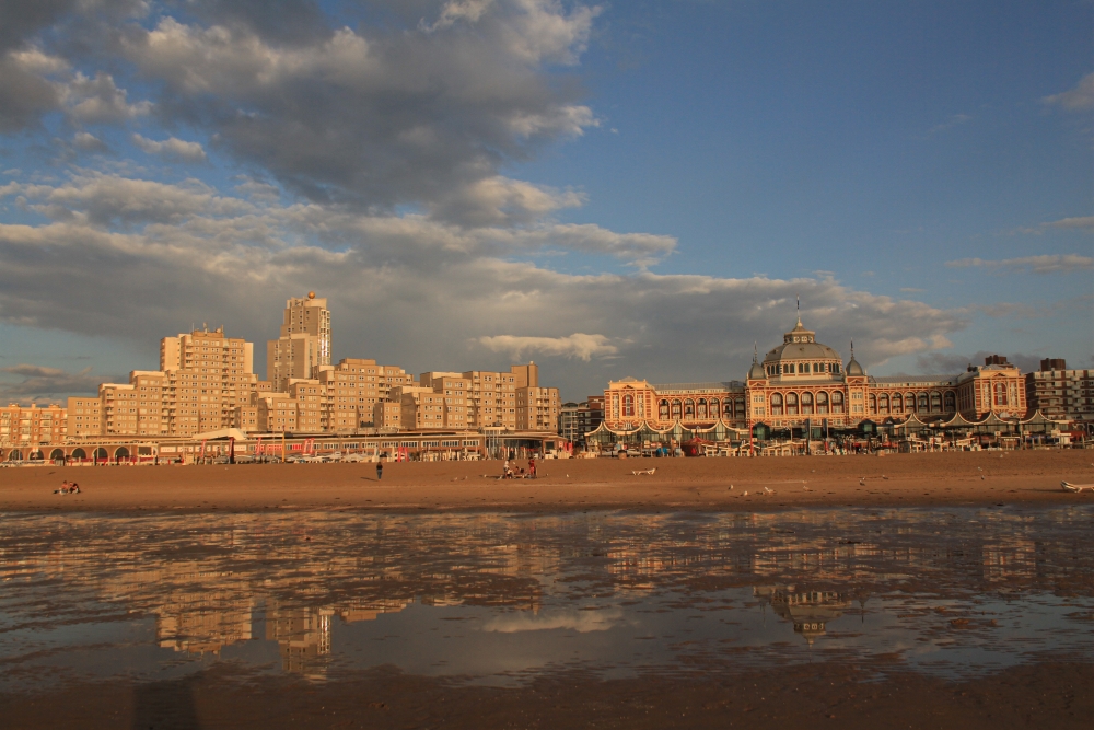 Scheveningen; Abendliche Ebbe