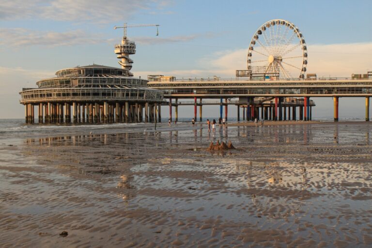 Scheveningen; Ebbe am Pier