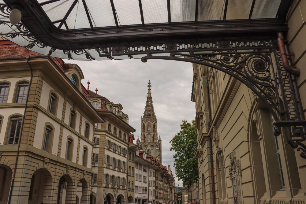 Bern; Herrengasse und Münster
