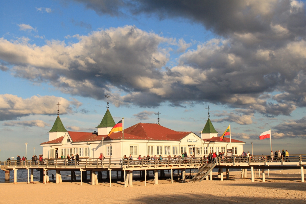 Seebad Ahlbeck; Seebrücke
