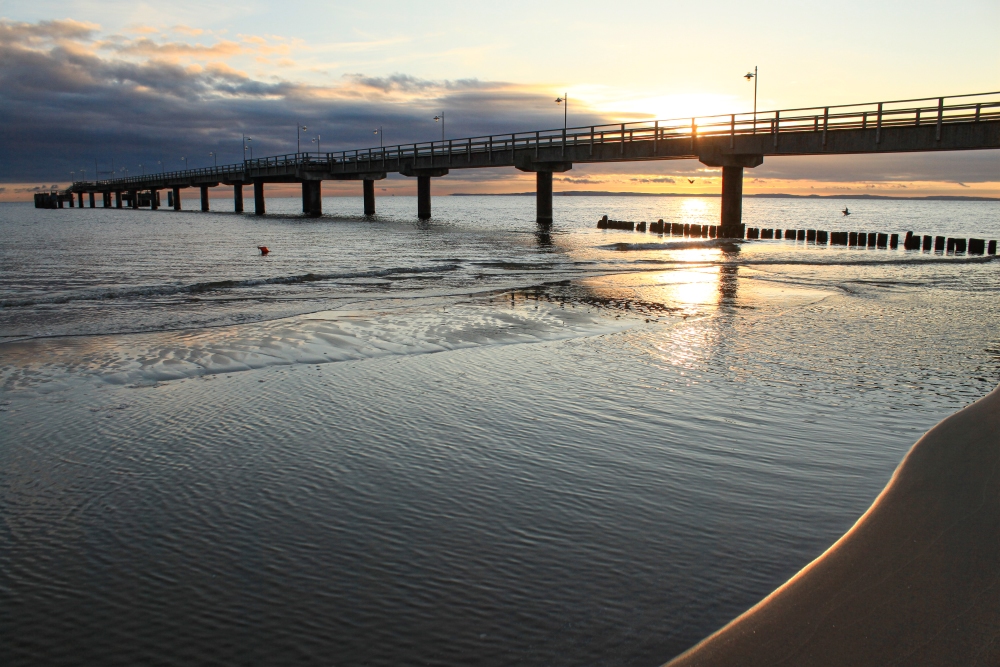 Seebad Bansin; Sonnenaufgang über der Ostsee