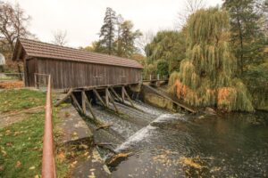 Gedeckte Brücke bei Nägelstedt