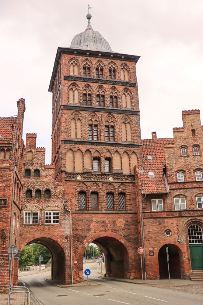 Lübeck; Burgtor