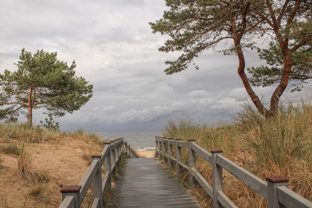 Seebad Heringsdorf; Strandzugang von der Promenade