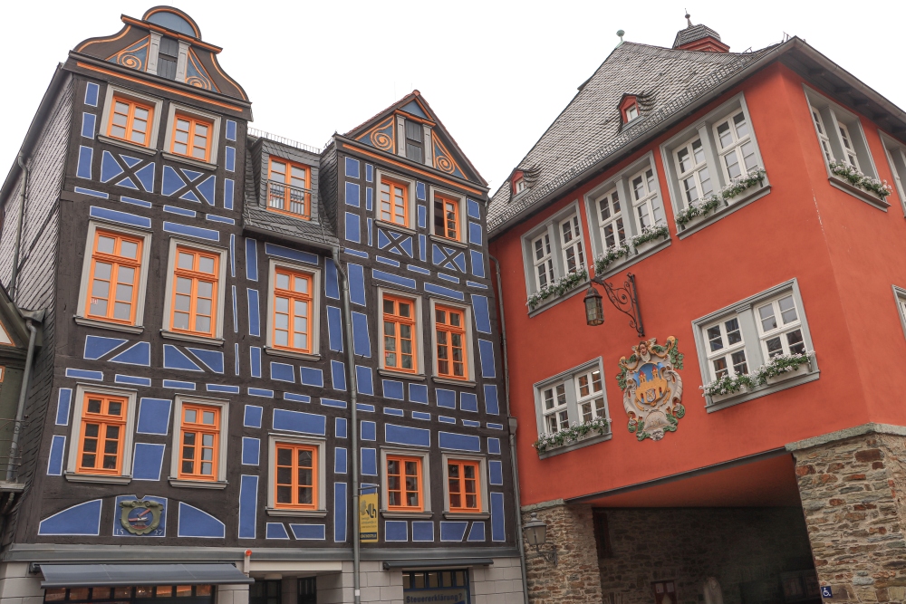 Idstein; Schiefes Haus