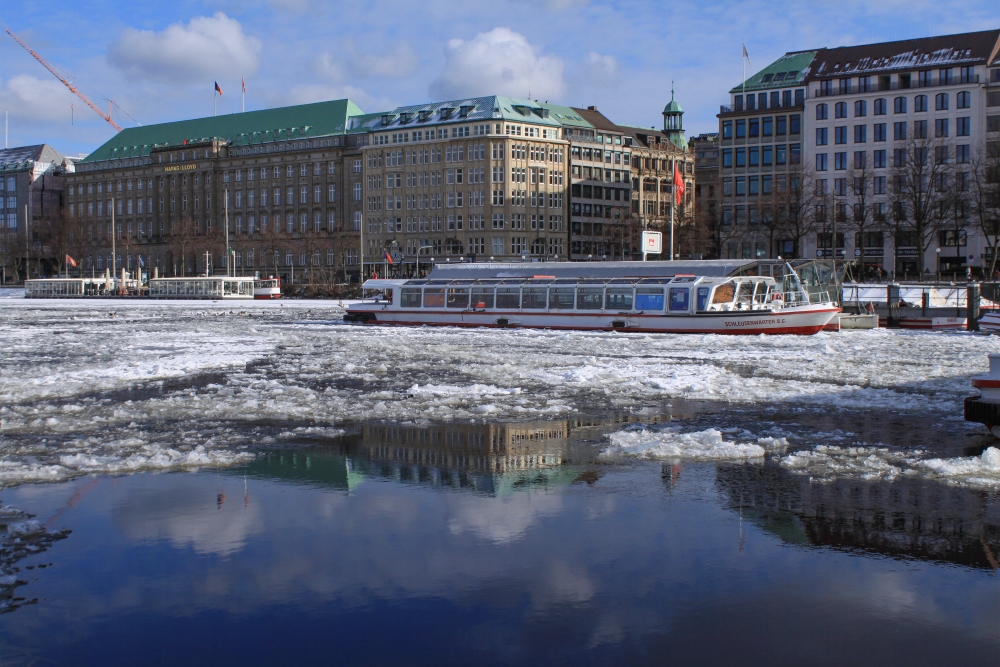 Hamburg; Ballindamm an der Alster