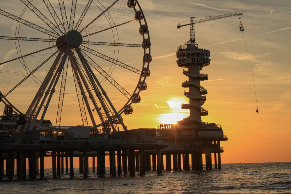 Scheveningen; Piersilhouette