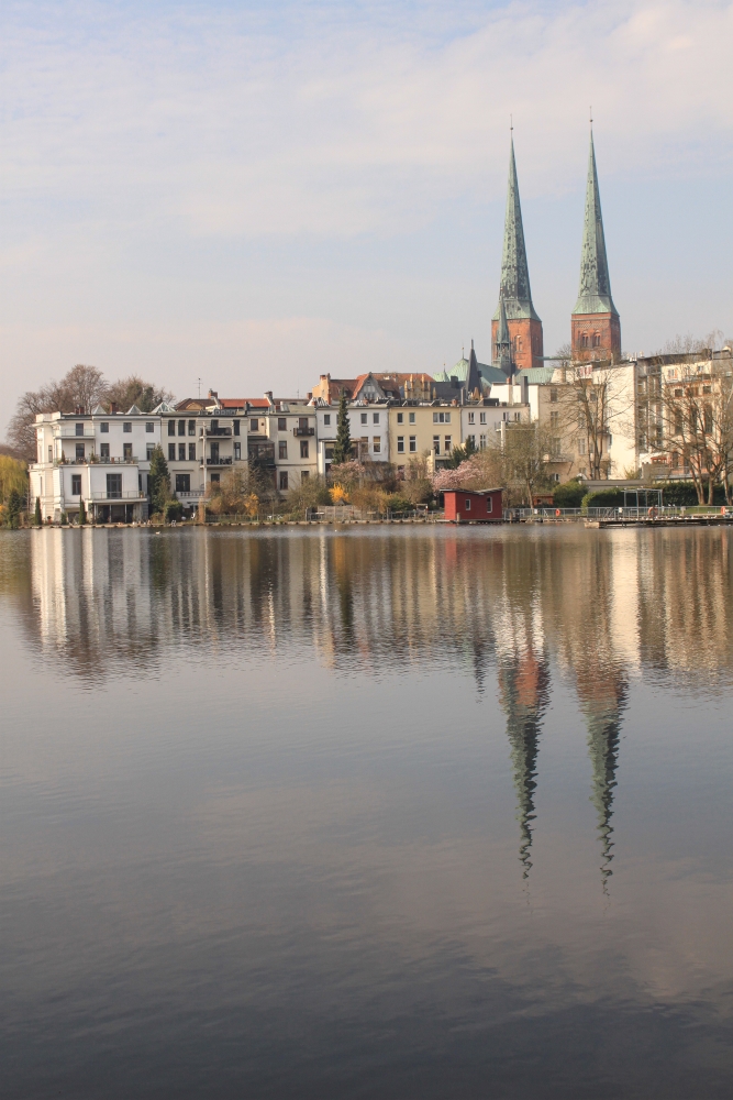 Lübeck; Domblick vom Krähenteich