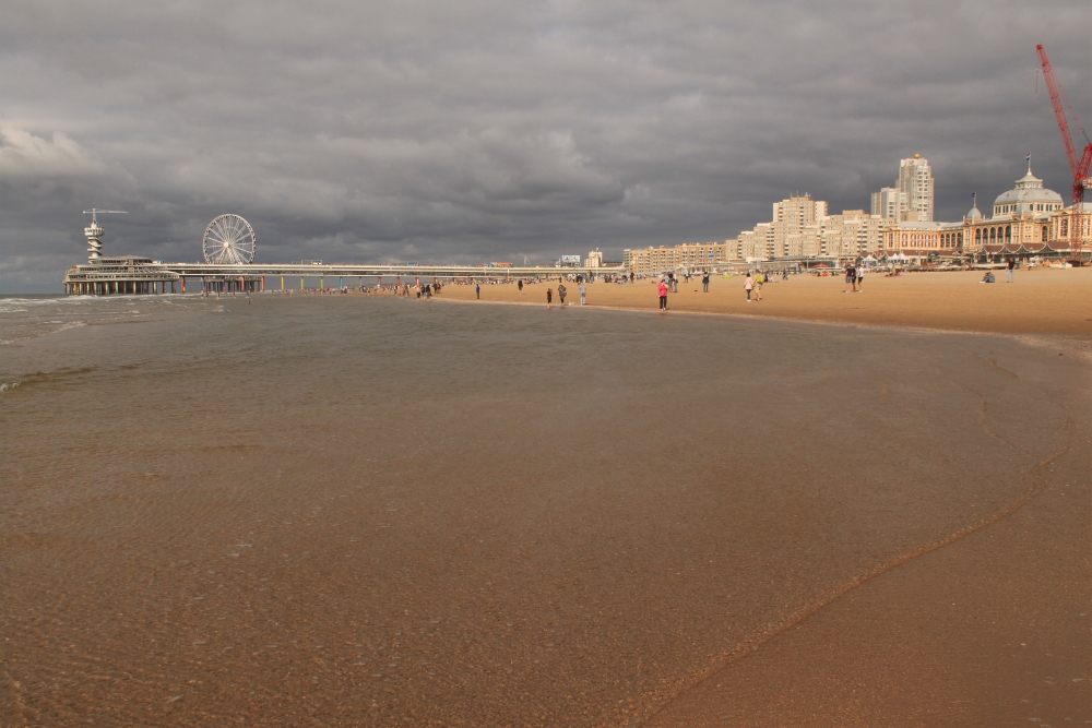 Scheveningen; Strand und Pier