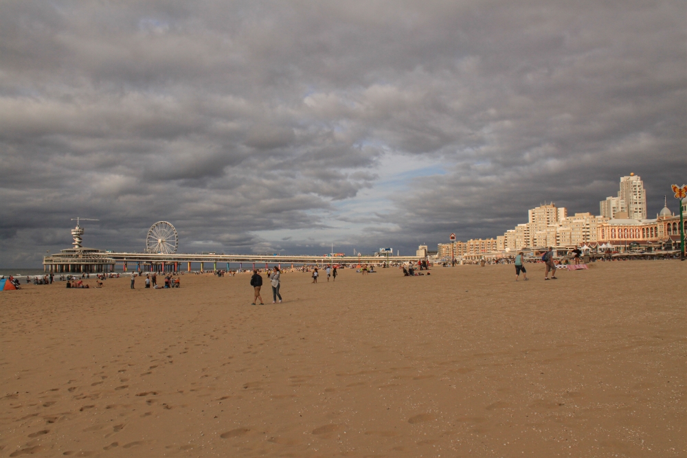 Scheveningen; Strandspaziergang