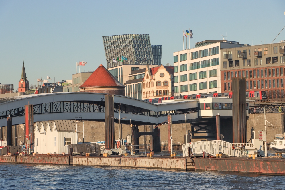 Hamburg; Überseebrücke