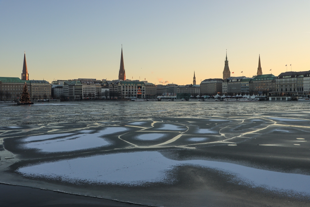 Winter in Hamburg; Binnenalster