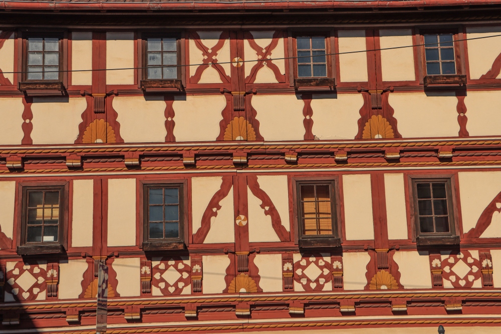 Meiningen; Hausfassade am Schwabenberg