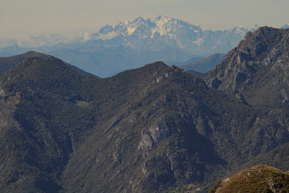 Bernina 2 Monte Rosa Gruppe mit Dufourspitze (4634) vom Monte Grona