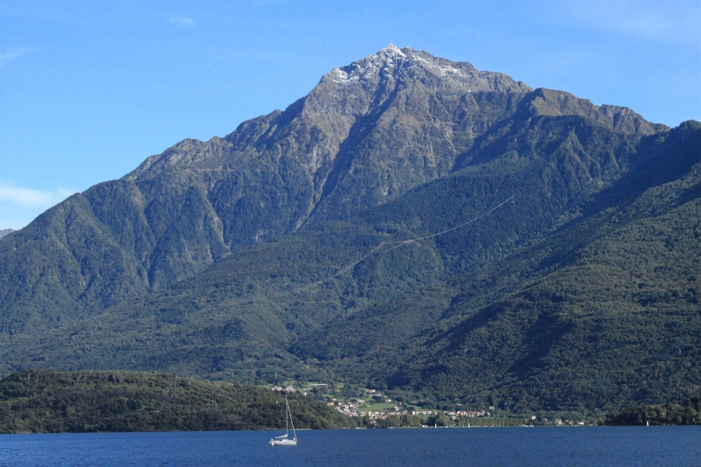 Bernina 2 Monte Legnone (2609) im Abendlicht