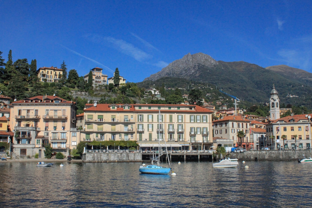 Lago di Como; Blick auf Menaggio
