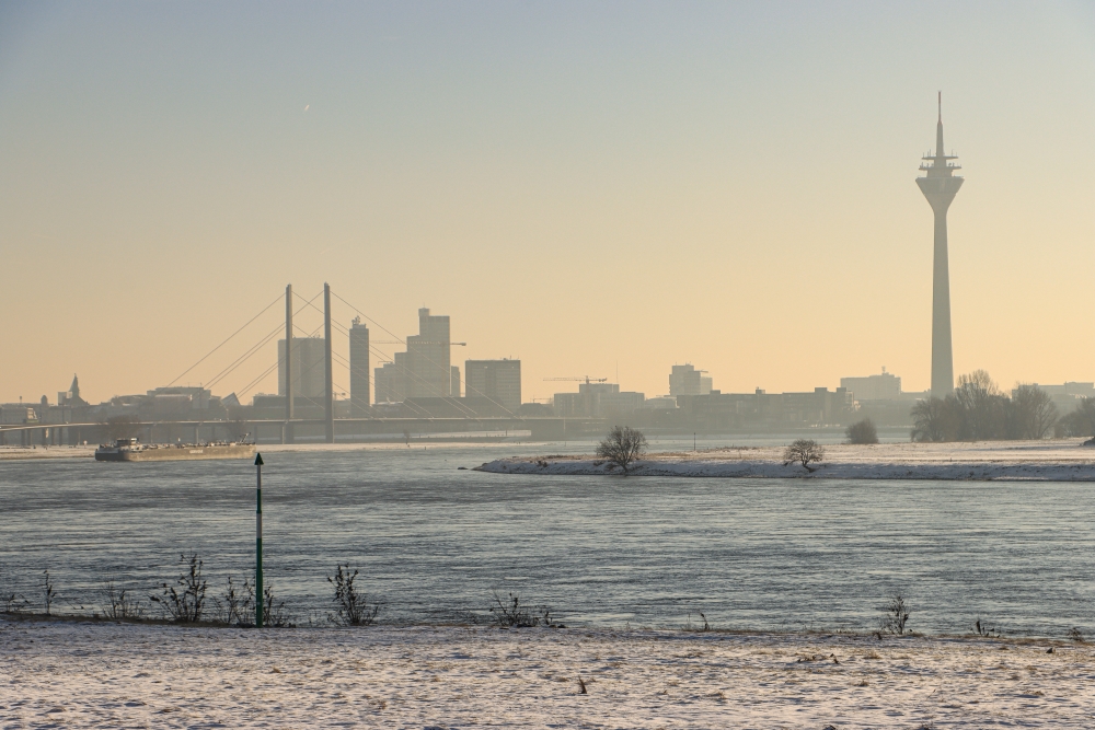 Düsseldorf Silhouette