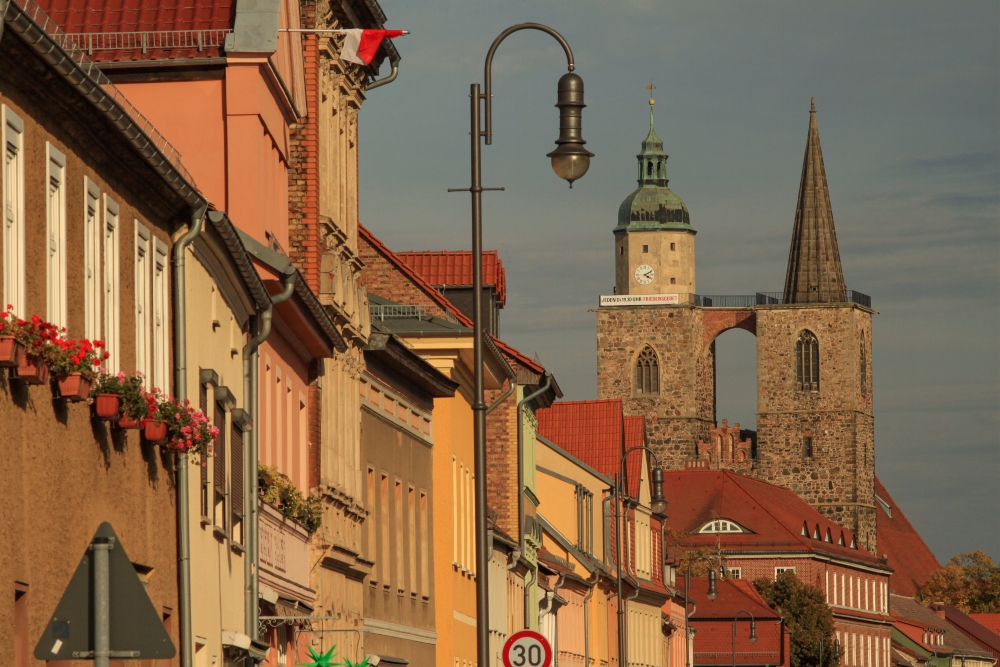 Jüterbog; Pferdestraße mit St. Nikolai
