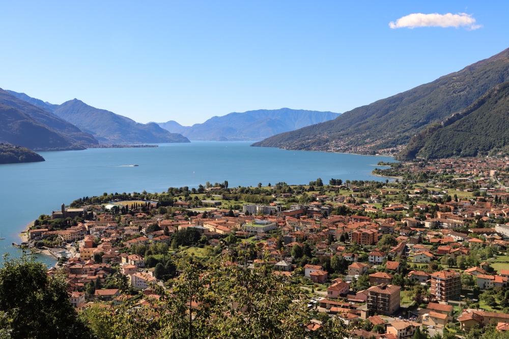 Lago di Como; Blick über Domaso nach Süden