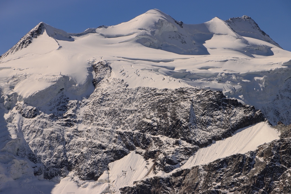 Bernina-Alpen; Schneemengen am Piz Bellavista