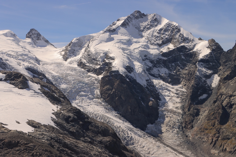 Bernina-Alpen; Crest' Agüzza und Piz Bernina