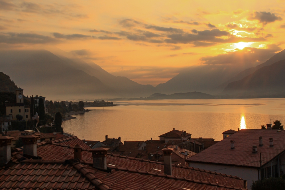 Gravedona; Blick über den nördlichen Comer See