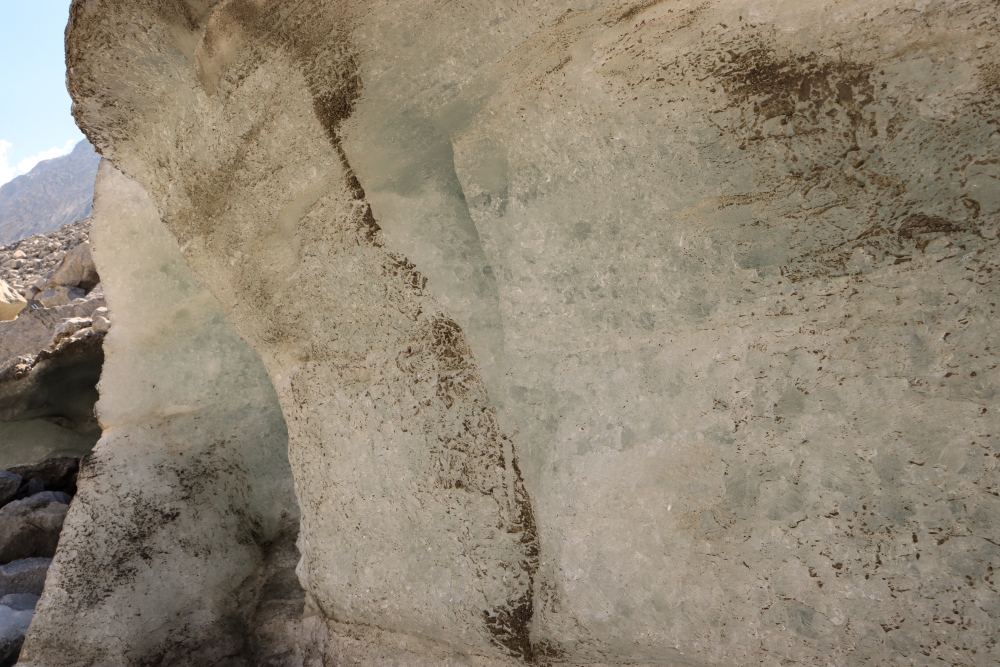 Gletscherschmelze hautnah am Fornogletscher