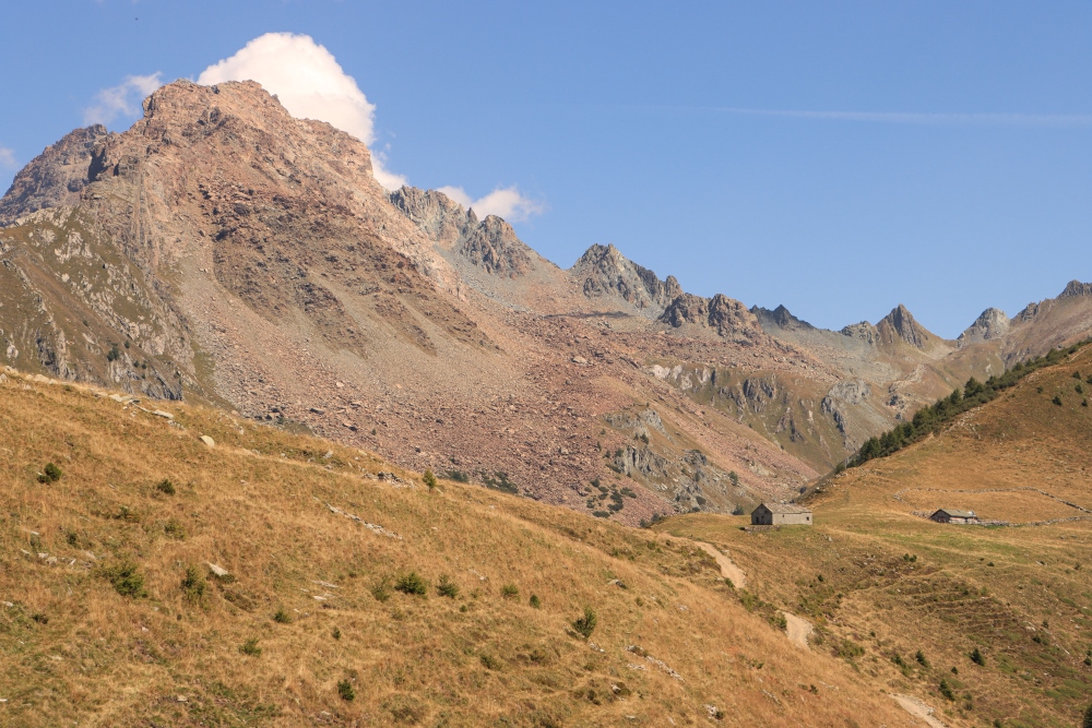 Wanderparadies über dem Val Masino; Corni Bruciati und Scermendone Pass
