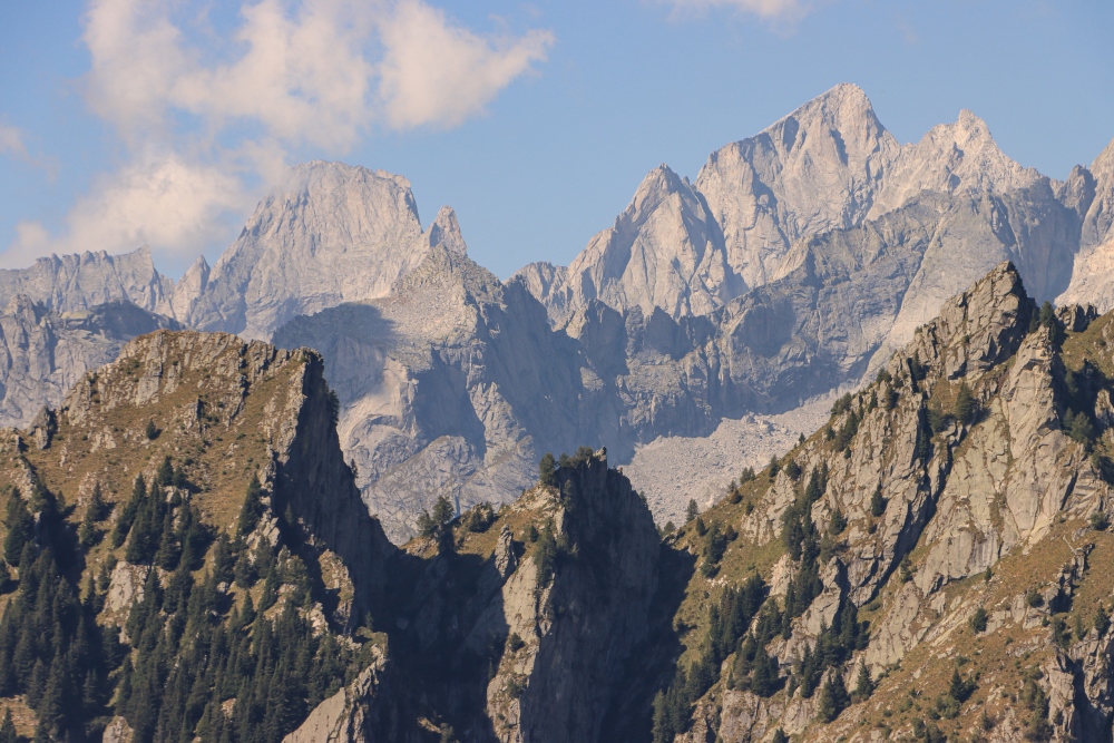 Pizzo Badile und Pizzo Cengalo von Süden