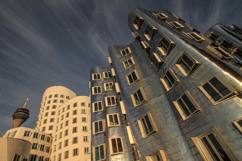 Gehry Bauten am Handelshafen