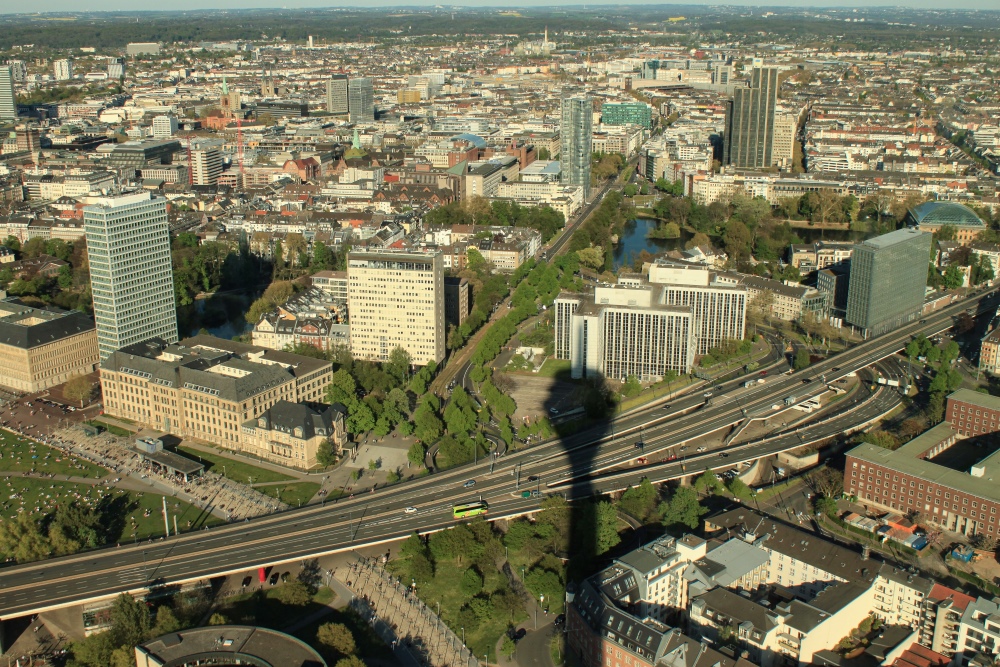 Düsseldorf, Blick vom Rheinturm