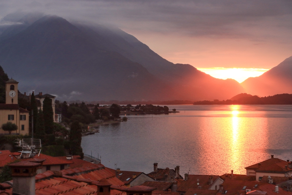 Gravedona; Blick über den nördlichen Comer See