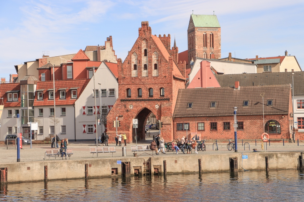 Wismar; Am Hafentor