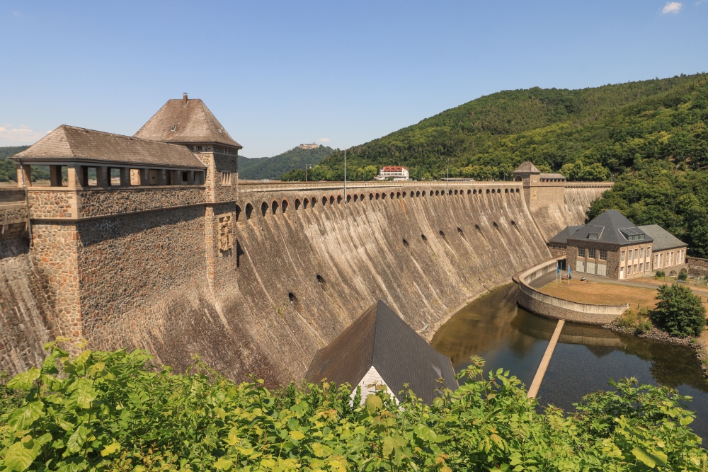 Staumauer Eder-Talsperre