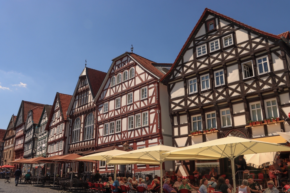 Fritzlar, Häuserzeile am Markt