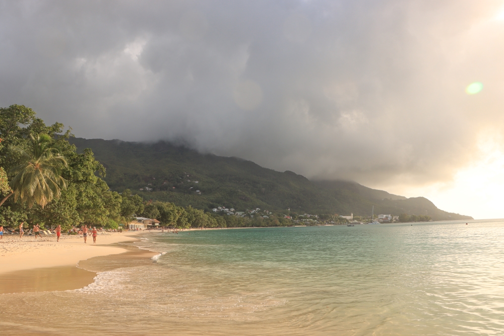 Seychellen; Mahé, Beau Vallon