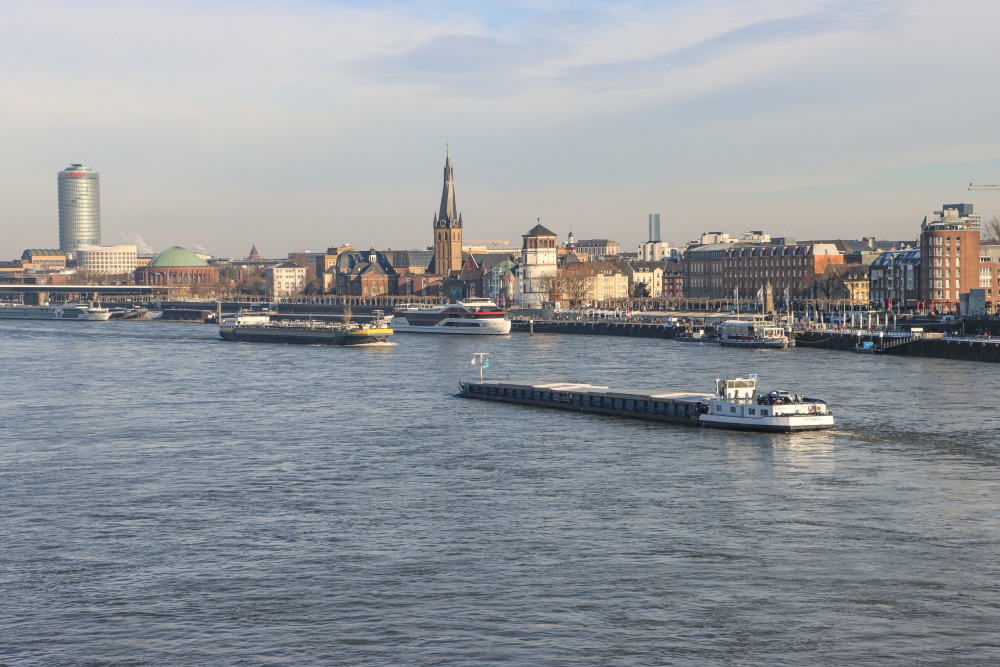 Niederrhein, Düsseldorf