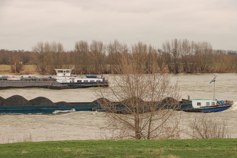 Niederrhein, Rheinschifffahrt