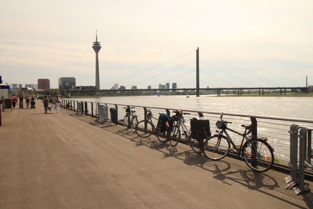 Niederrhein, Düsseldorf